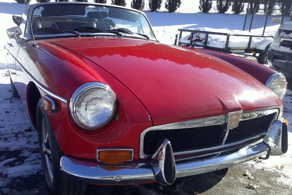 1973 MG MGB sold for $5,500
