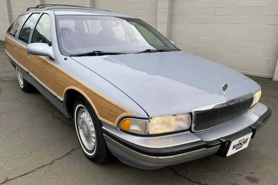 1996 Buick Roadmaster sold for $10,250