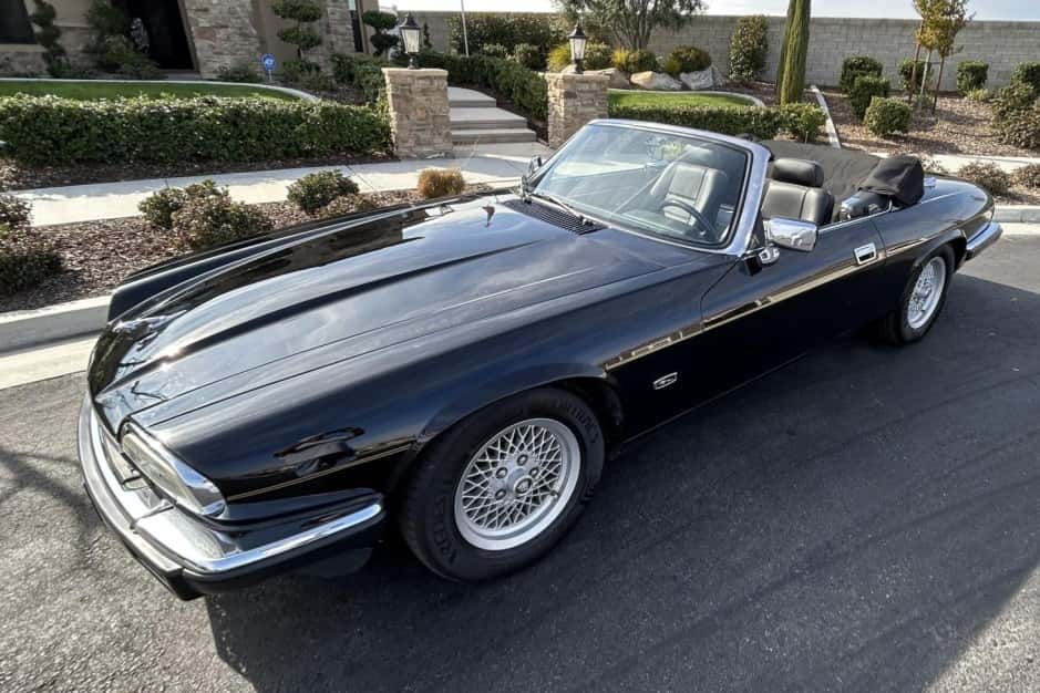 1993 Jaguar XJS sold for $8,600