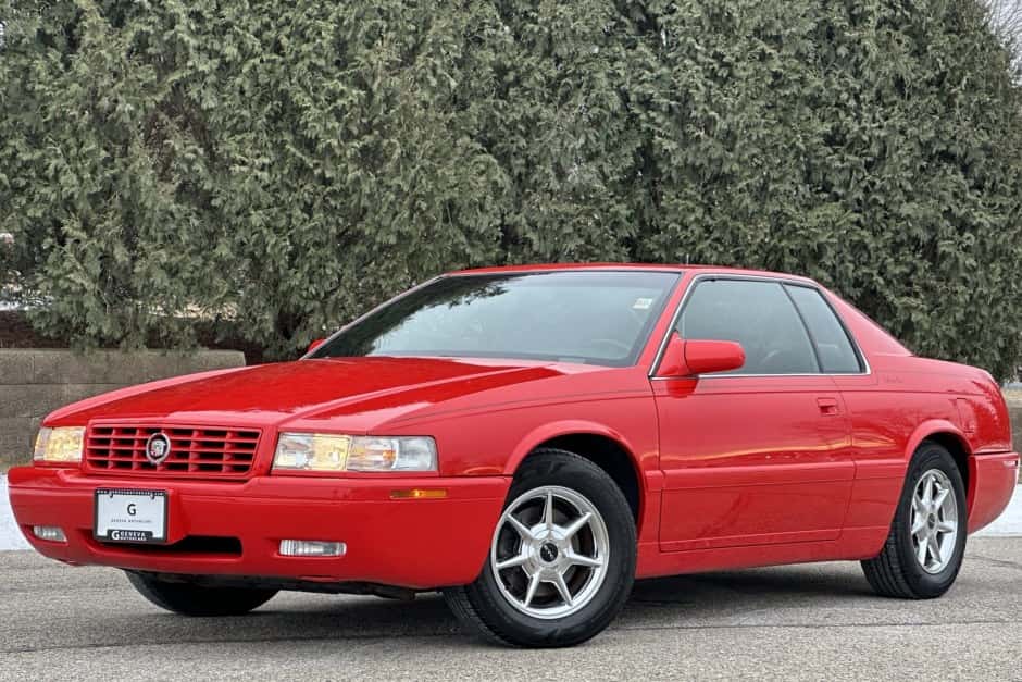 2002 Cadillac Eldorado (1992-2002) sold for $14,800
