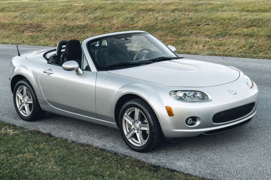 2008 Mazda NC MX-5 Miata sold for $13,500