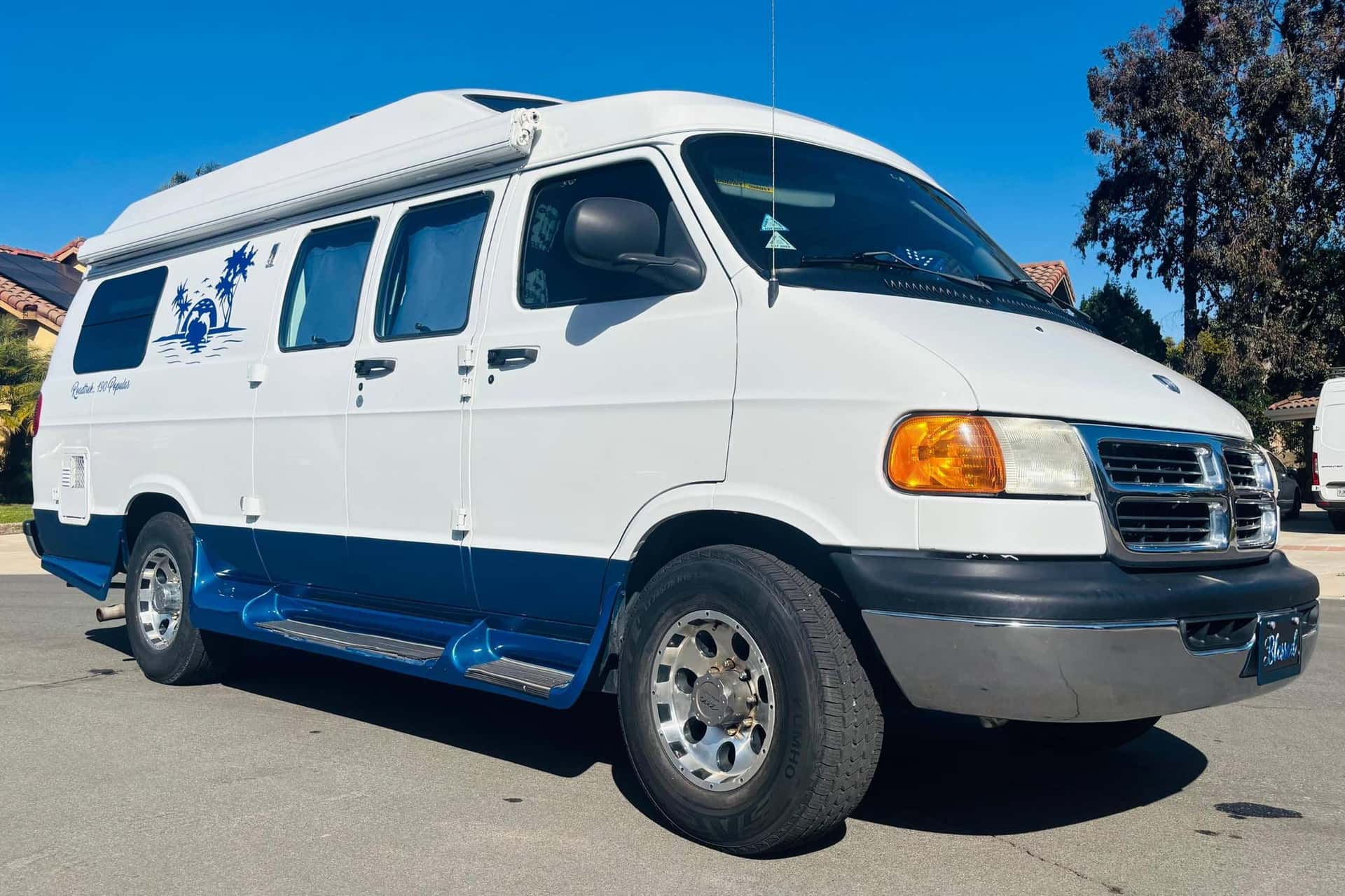 2000 Dodge Ram Van sold for $25,500