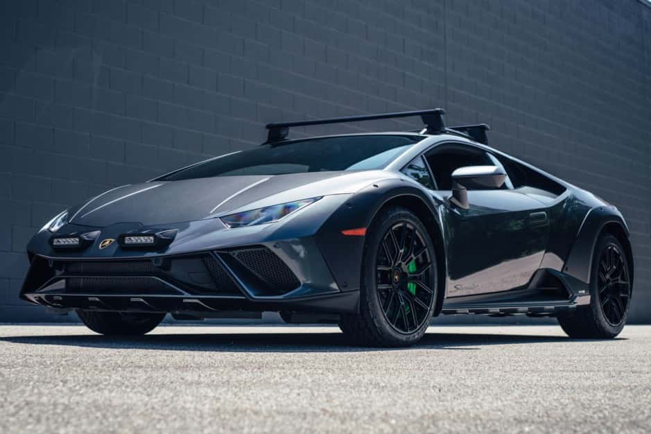 2024 Lamborghini Huracán sold for $306,000