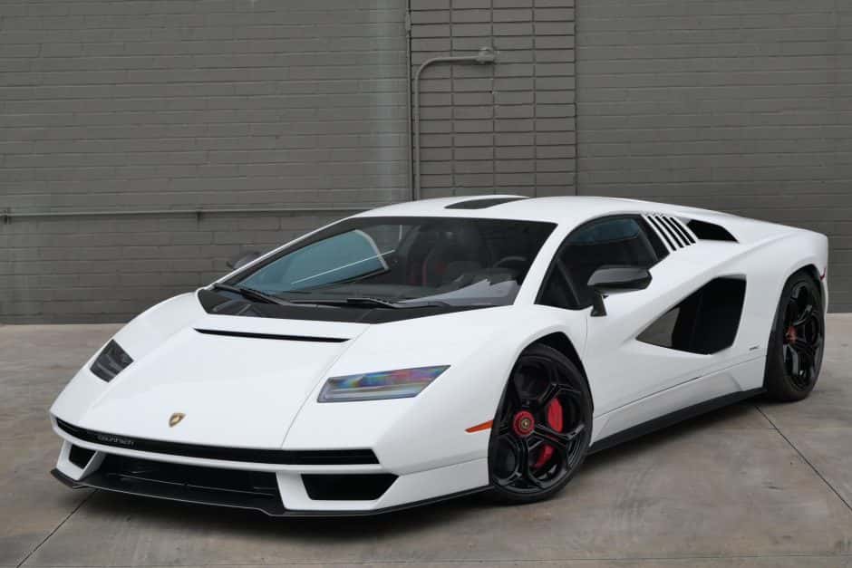 2022 Lamborghini Countach sold for $1,831,000
