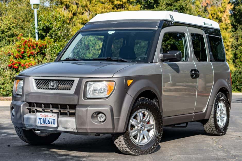 2003 Honda Element sold for $16,500