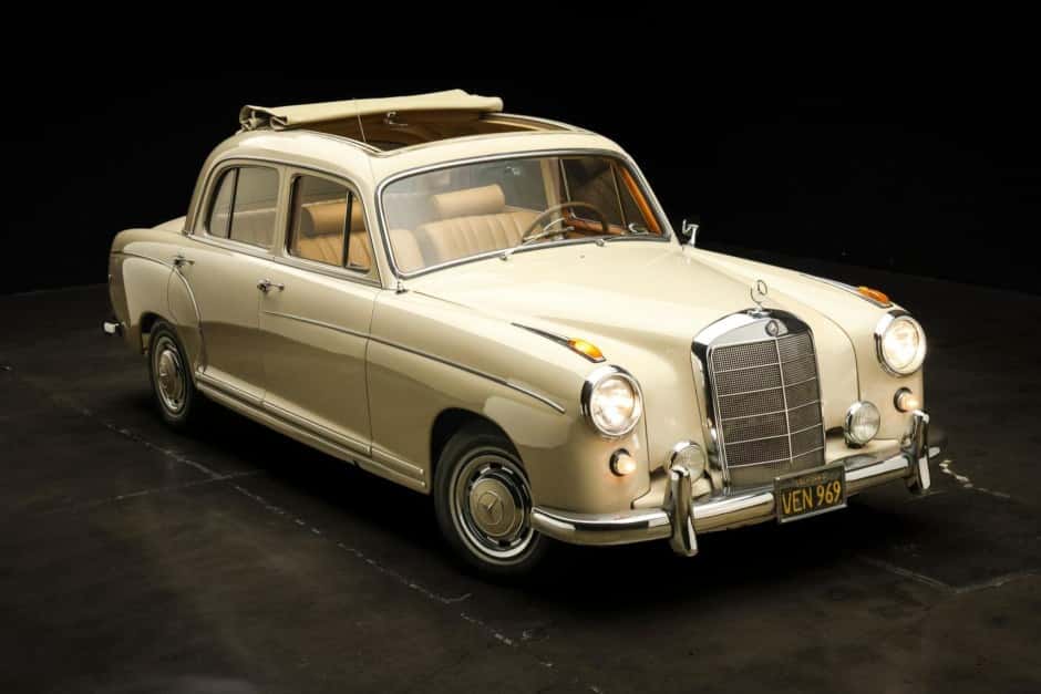 1959 Mercedes-Benz Ponton sold for $31,250