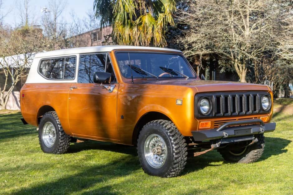 1977 International Harvester Scout sold for $34,000