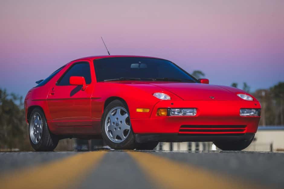 1990 Porsche 928 sold for $30,000