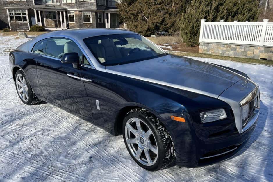 2014 Rolls-Royce Wraith sold for $120,000