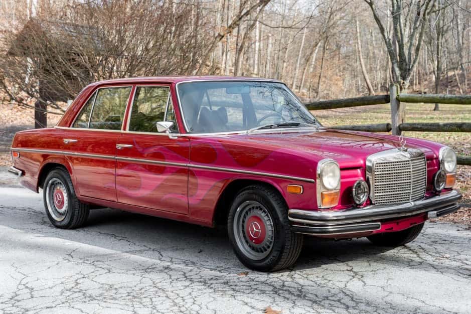 1970 Mercedes-Benz W114 & W115 sold for $6,200