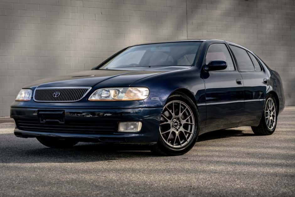 1992 Toyota  sold for $8,300