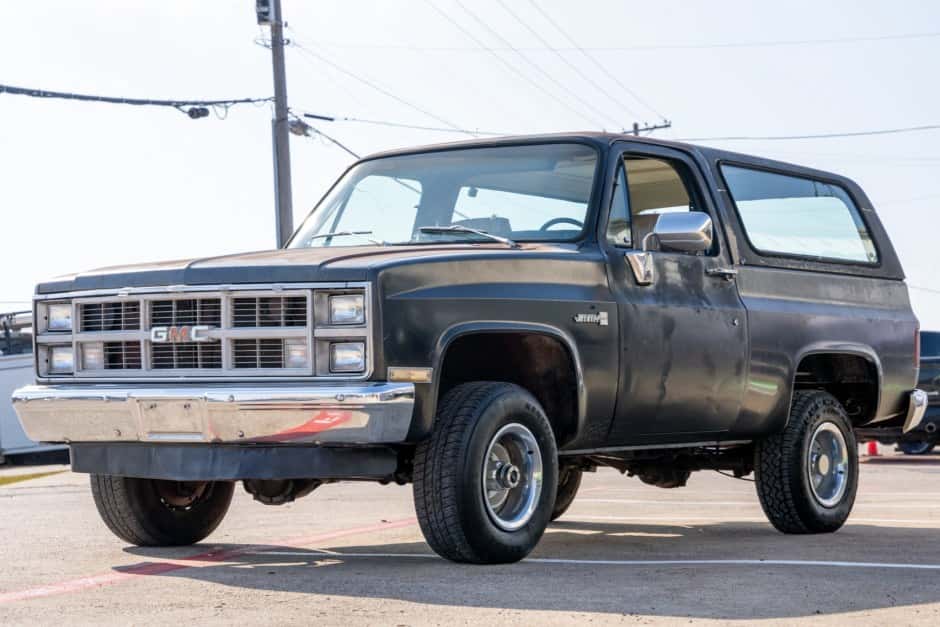1983 GMC Jimmy (1973-1991) sold for $6,700