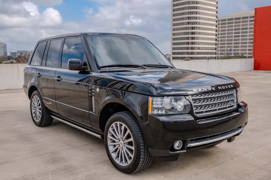 2011 Land Rover Range Rover L322 sold for $19,000