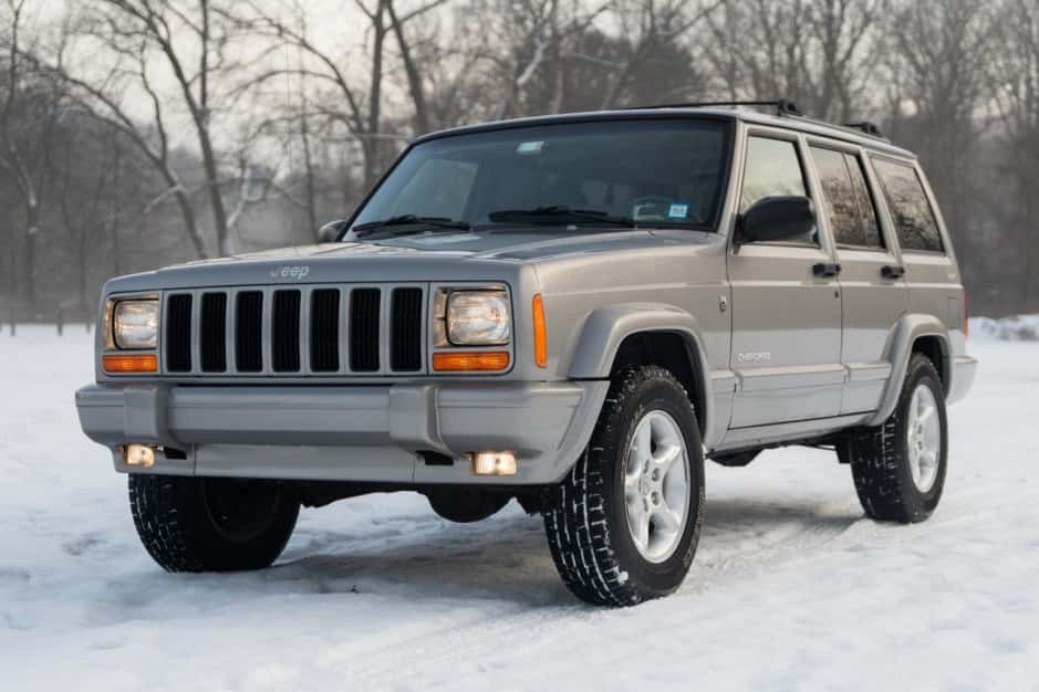 2001 Jeep XJ Cherokee sold for $16,750