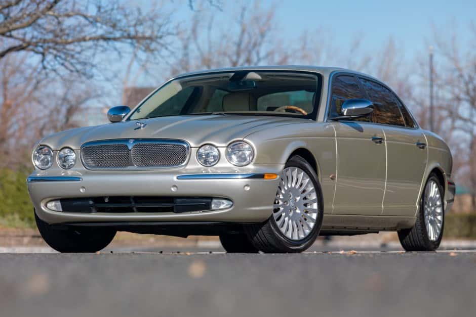2006 Jaguar X350/X356/X358 XJ (2004-2009) sold for $12,500