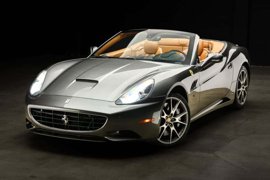 2013 Ferrari California sold for $91,000