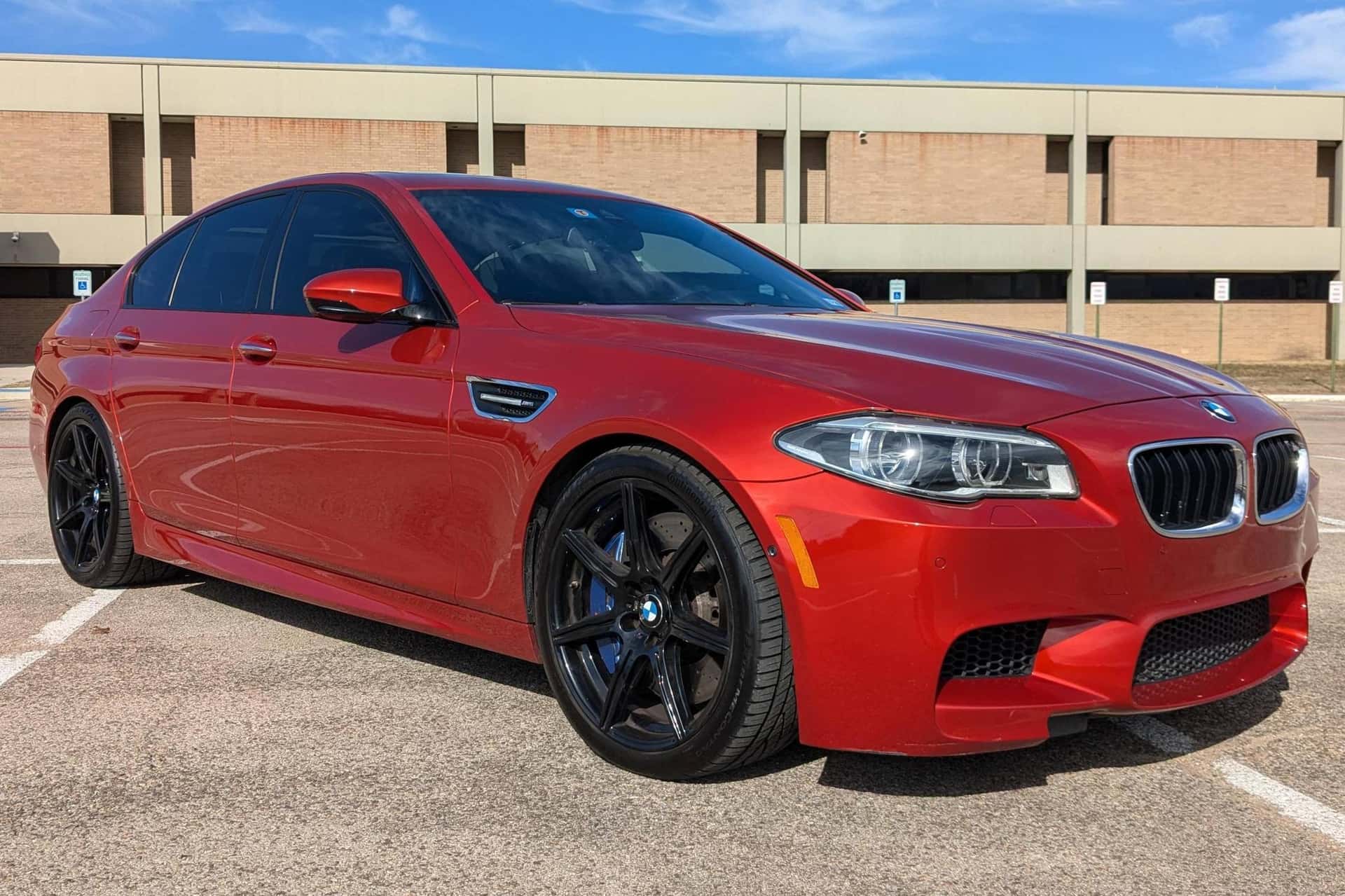 2015 BMW F10 M5 sold for $28,000