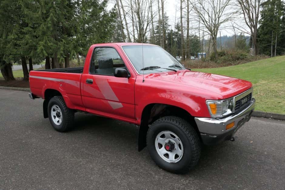 1989 Toyota Pickup (N80/90/100/110 1989-1997) sold for $14,750
