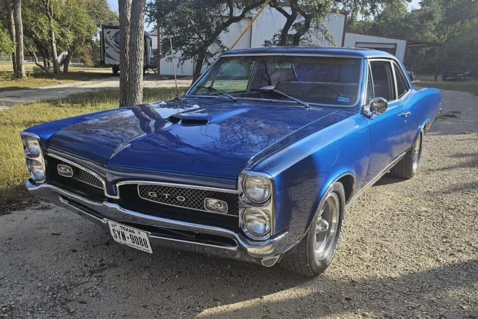 1967 Pontiac GTO sold for $27,000