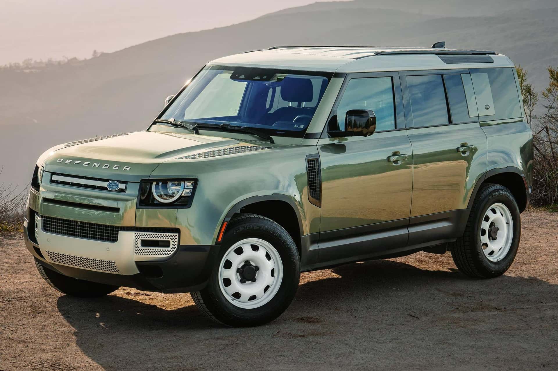 2020 Land Rover Defender sold for $39,000