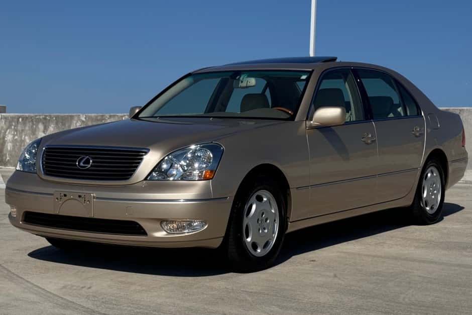 2001 Lexus LS Sedan sold for $16,250
