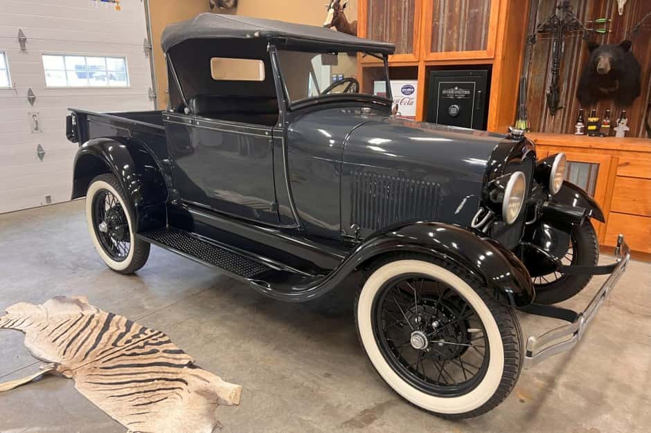 1929 Ford  sold for $20,250