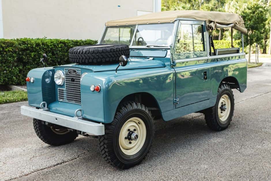 1965 Land Rover Series 88 sold for $75,000