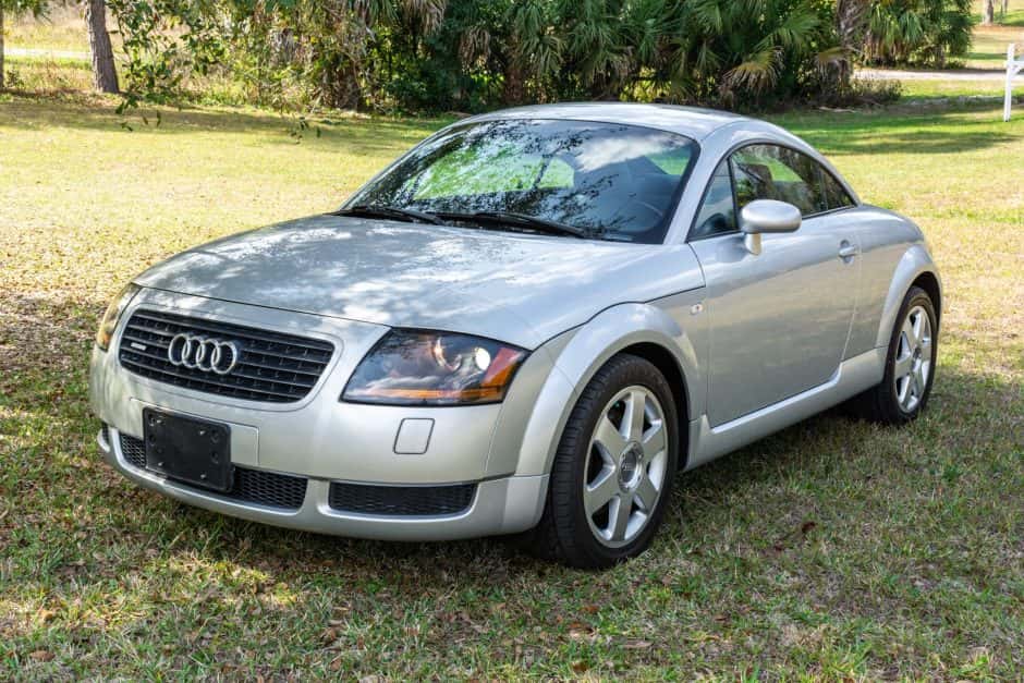 2000 Audi TT sold for $15,500