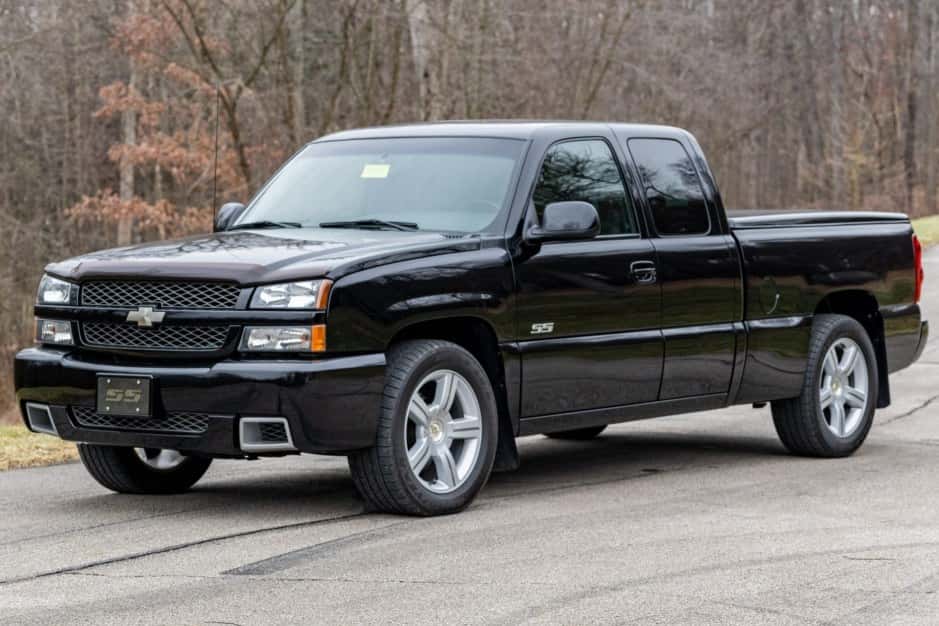 2003 Chevrolet Silverado GMT800 (1999-2007) sold for $26,000