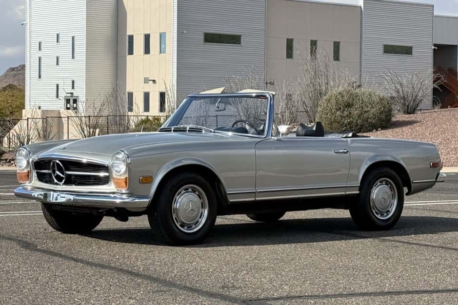 1970 Mercedes-Benz W113 SL sold for $80,500