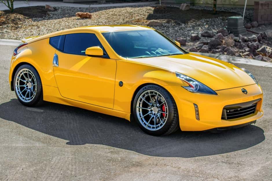 2018 Nissan 370Z sold for $22,555