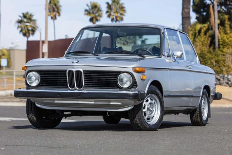 1974 BMW 2002tii sold for $35,250