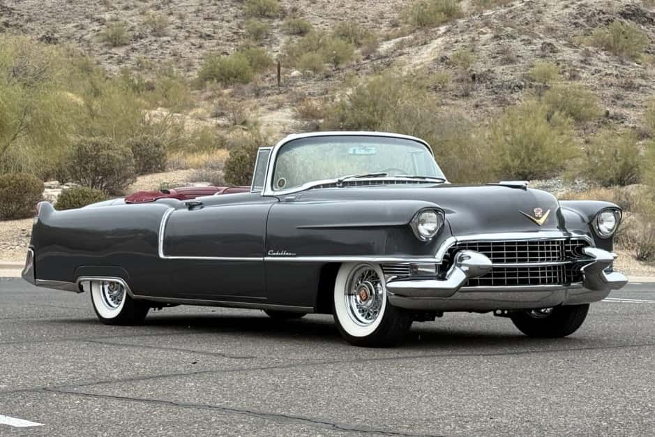 1955 Cadillac Series 62 sold for $163,000