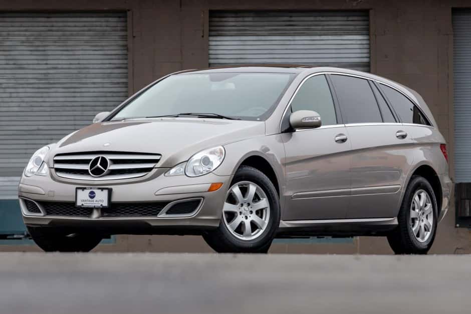2007 Mercedes-Benz W251 R-Class sold for $13,750
