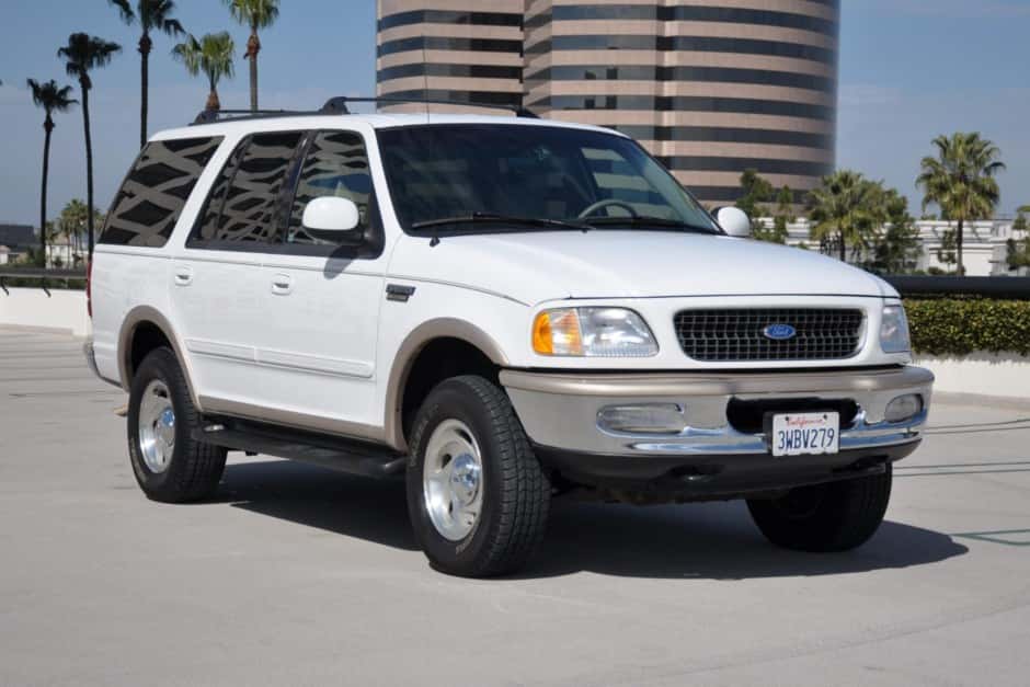 1997 Ford Expedition sold for $11,250