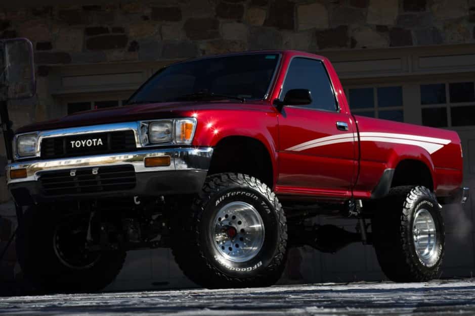 1990 Toyota Pickup (N80/90/100/110 1989-1997) sold for $50,000