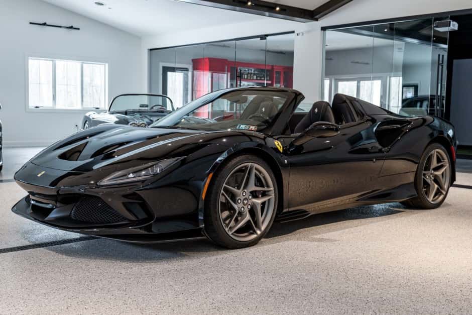 2021 Ferrari F8 sold for $369,000