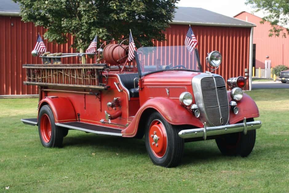 1937 Ford Pickup 1937-1939 sold for $6,900