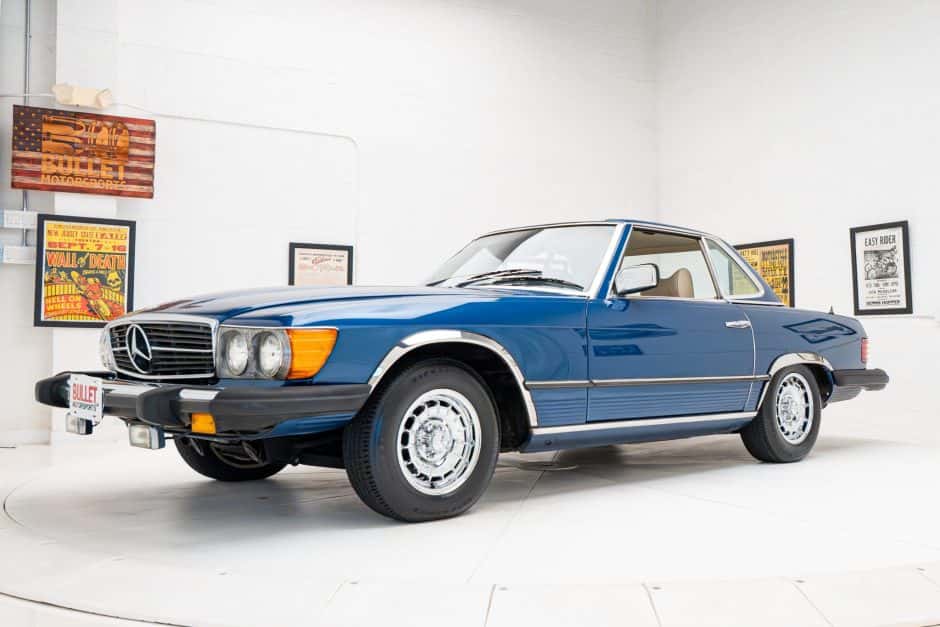 1976 Mercedes-Benz R107 SL sold for $13,250