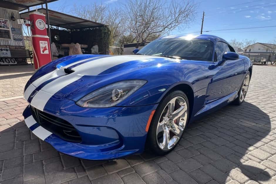 2013 Dodge Viper (2013-2017) sold for $120,000