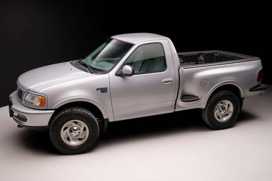 1998 Ford F-150 (1997-2004) sold for $12,500