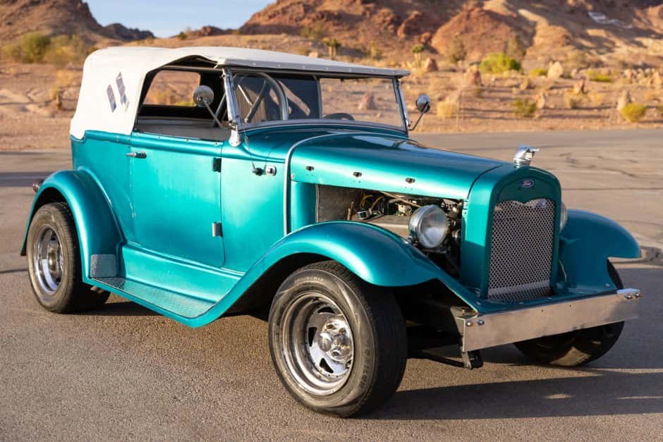 0 Ford  sold for $5,550