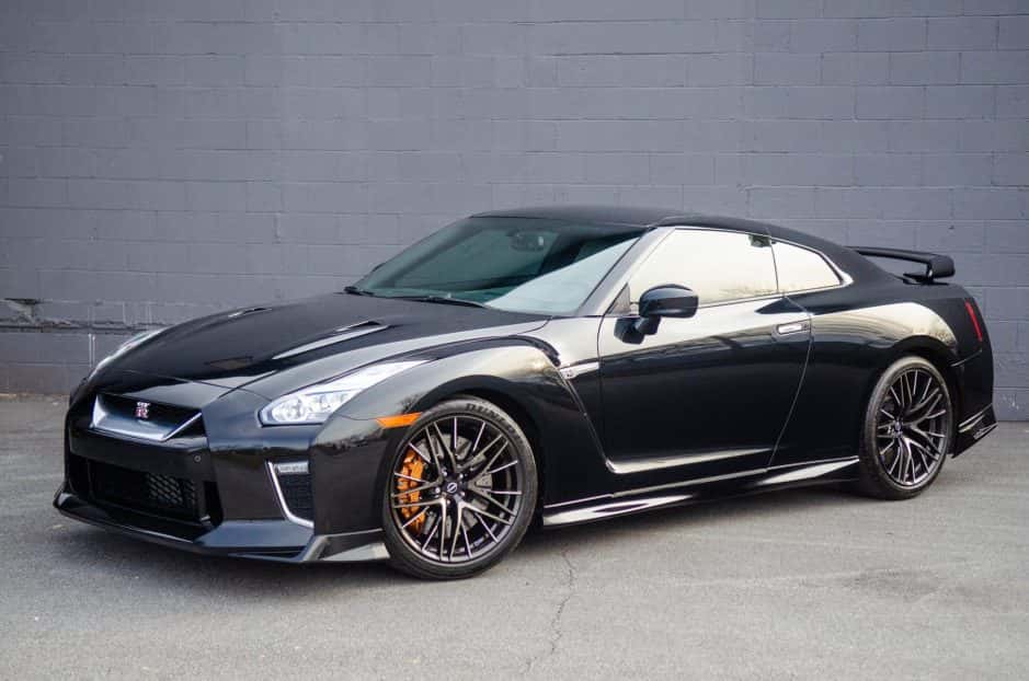 2023 Nissan GT-R R35 sold for $137,000