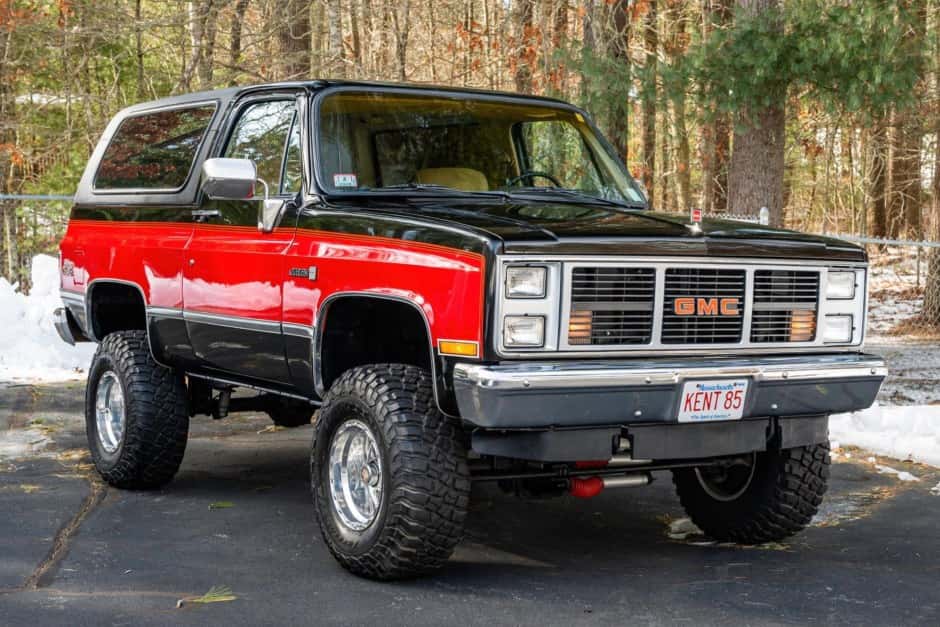 1985 GMC Jimmy (1973-1991) sold for $32,000