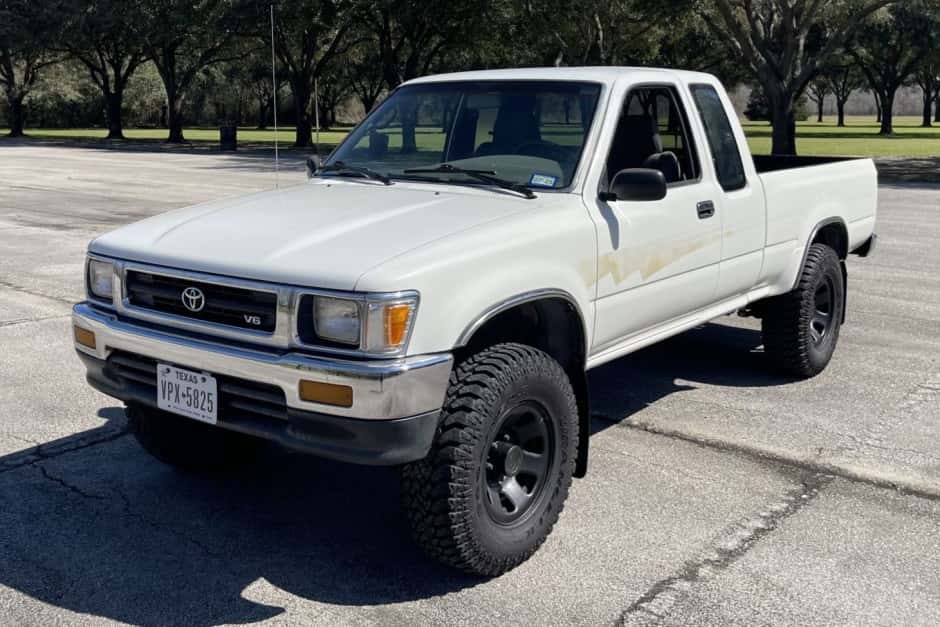 1992 Toyota Pickup (N80/90/100/110 1989-1997) sold for $18,750