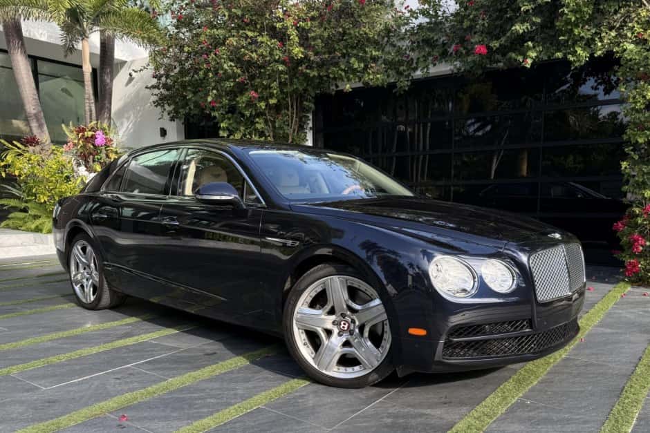 2015 Bentley Continental Flying Spur sold for $52,000