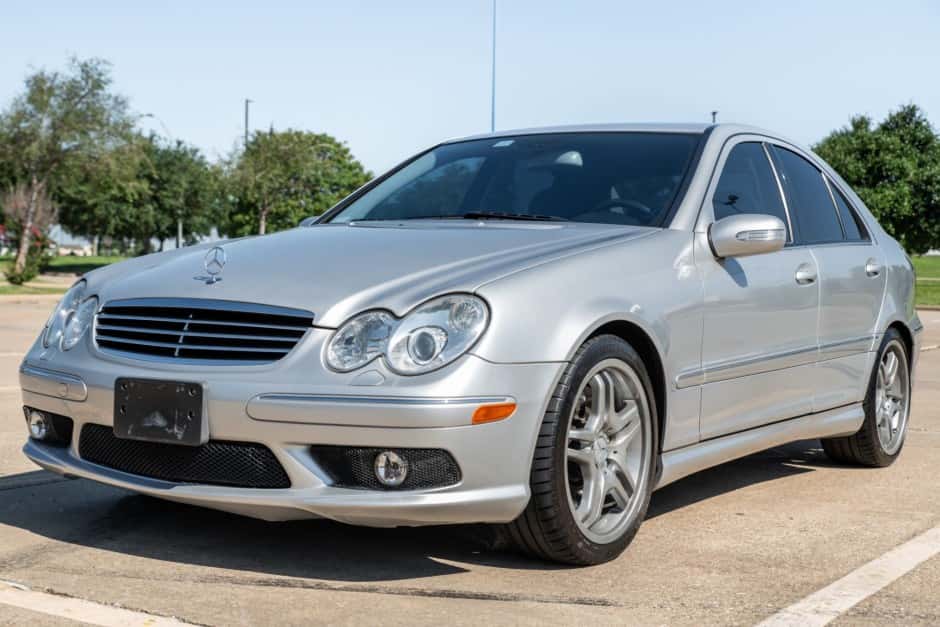 2005 Mercedes-Benz W203 C55 & C32 AMG sold for $15,500