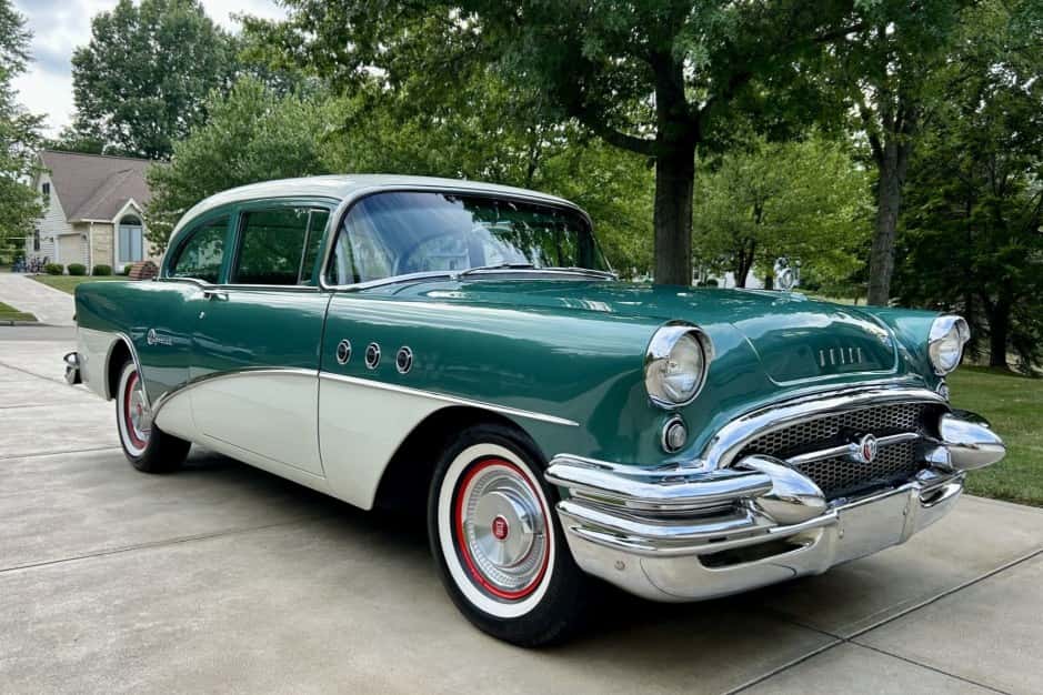 1955 Buick Special sold for $16,350