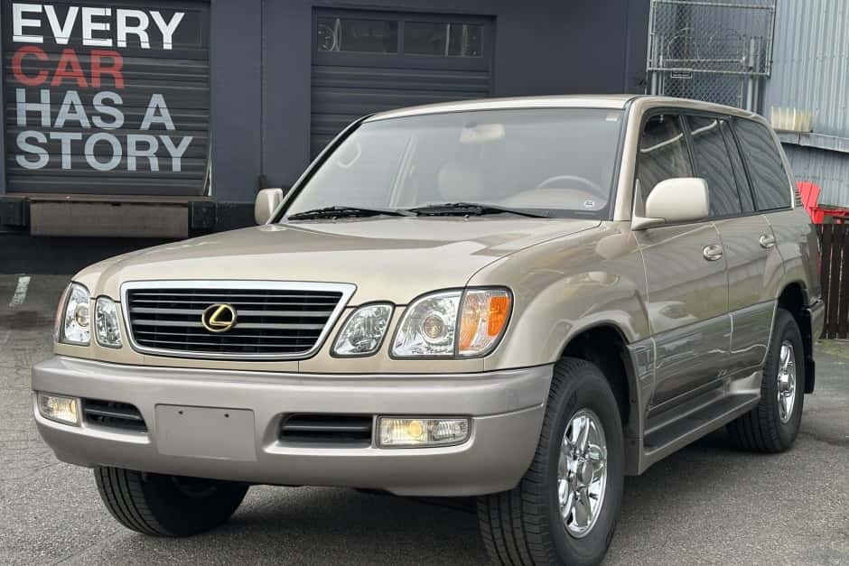 1999 Lexus LX470 sold for $37,500
