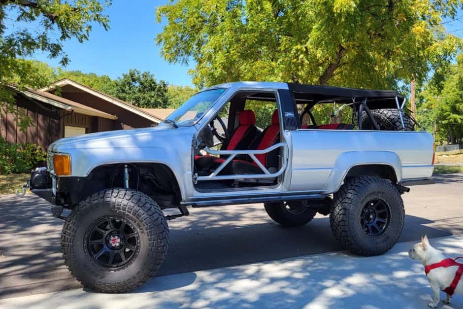 1987 Toyota 4Runner (N60) sold for $12,500